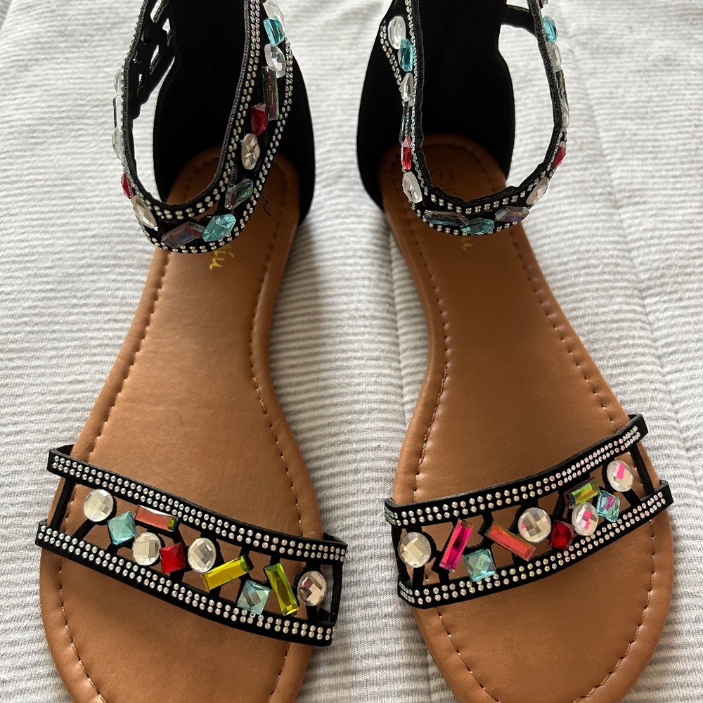 Summer sandals